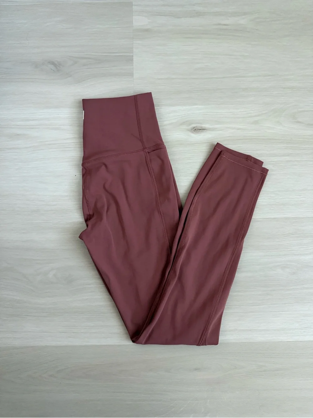 Vuori High-Rise Leggings - Dusty Rose